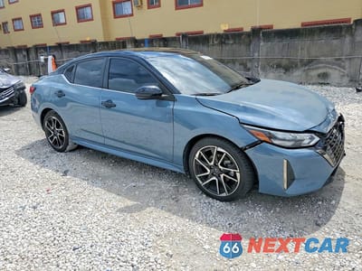 Czwarte zdjęcie samochodu z boku: 2024 NISSAN SENTRA SR VIN:3N1AB8DV7RY246259 - miniatura