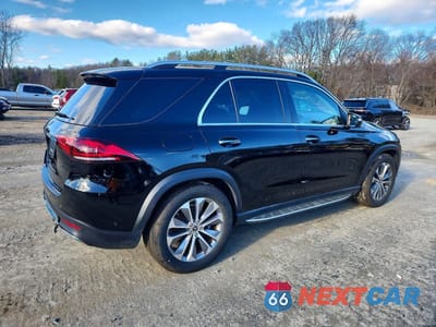 Trzecie zdjęcie samochodu z tyłu: 2020 MERCEDES-BENZ GLE 350 4MATIC VIN:4JGFB4KE1LA013273 - miniatura