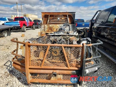 Piąte zdjęcie samochodu w środku: 2017 FORD F250 SUPER DUTY FLATBED TRUCK VIN:1FTBF2B65HEF13960 - miniatura