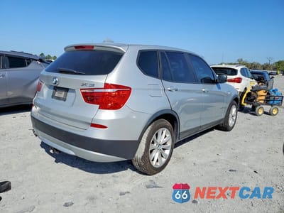 Trzecie zdjęcie samochodu z tyłu: 2014 BMW X3 XDRIVE28I VIN:5UXWX9C50E0D11003 - miniatura