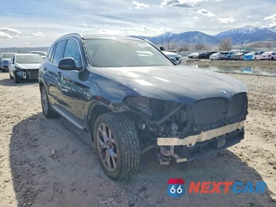 Czwarte zdjęcie samochodu z boku: 2024 BMW X3 XDRIVE30I VIN:5UX53DP00R9T71189 - miniatura