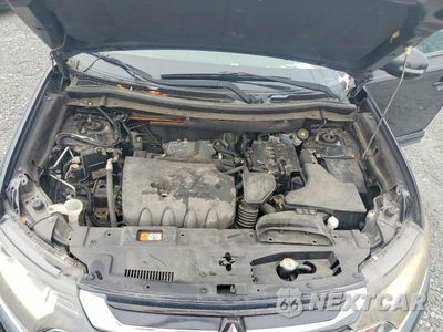 Zdjęcie 12 z 12 samochodu: 2018 MITSUBISHI OUTLANDER SE VIN:JA4AD3A32JZ020082 - miniatura