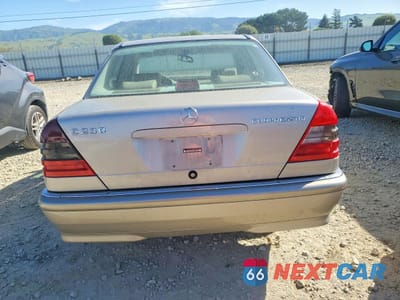 Zdjęcie 6 z 13 samochodu: 1999 MERCEDES-BENZ C 230 VIN:WDBHA24G1XA683073 - miniatura