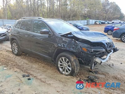 Czwarte zdjęcie samochodu z boku: 2019 JEEP CHEROKEE LATITUDE VIN:1C4PJLCB0KD134481 - miniatura
