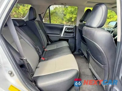 Zdjęcie 13 z 14 samochodu: 2018 TOYOTA 4RUNNER SR5 PREMIUM VIN:JTEZU5JR8J5169124 - miniatura