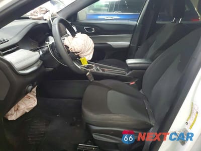 Zdjęcie 7 z 11 samochodu: 2025 JEEP COMPASS SPORT VIN:3C4NJDAN0ST501710 - miniatura