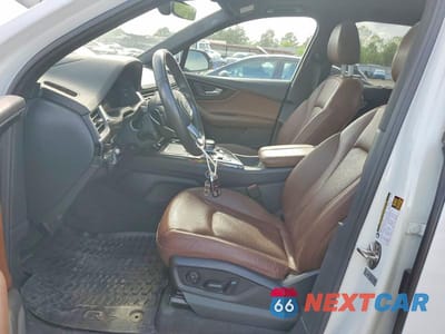 Zdjęcie 7 z 14 samochodu: 2018 AUDI Q7 PRESTIGE VIN:WA1VAAF73JD043006 - miniatura