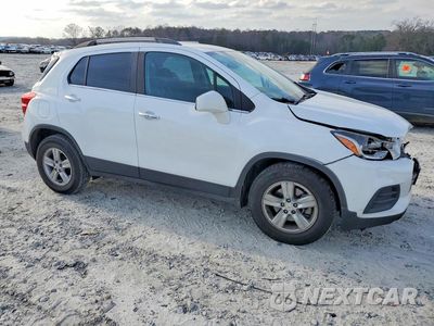 Czwarte zdjęcie samochodu z boku: 2020 CHEVROLET TRAX LT VIN:KL7CJLSB8LB060401 - miniatura