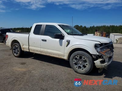 Czwarte zdjęcie samochodu z boku: 2024 FORD F150 STX VIN:1FTEX2KP4RKE09174 - miniatura