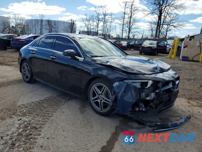 Czwarte zdjęcie samochodu z boku: 2020 MERCEDES-BENZ A 220 4MATIC VIN:W1K3G4FB4LW047371 - miniatura