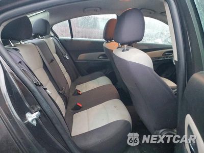 Zdjęcie 10 z 11 samochodu: 2014 CHEVROLET CRUZE LS VIN:1G1PA5SG6E7467675 - miniatura
