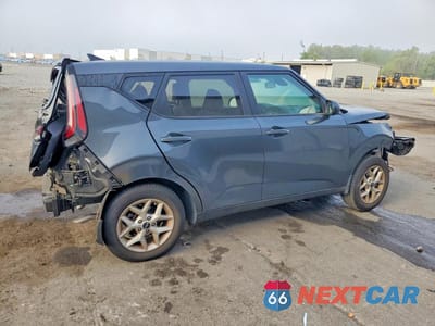 Trzecie zdjęcie samochodu z tyłu: 2023 KIA SOUL LX VIN:KNDJ23AU2P7878676 - miniatura