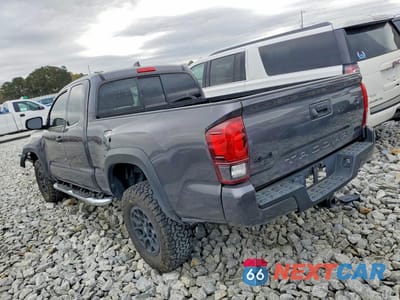 Drugie zdjęcie samochodu z przodu: 2020 TOYOTA TACOMA SR V6 VIN:5TFSZ5AN9LX220240 - miniatura