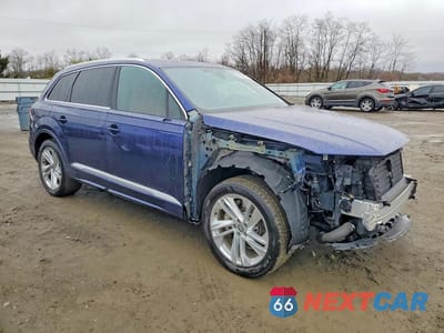 Czwarte zdjęcie samochodu z boku: 2021 AUDI Q7 PREMIUM VIN:WA1AJAF79MD010921 - miniatura