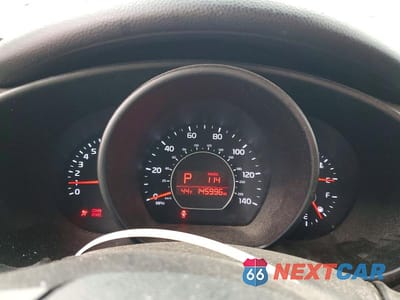 Zdjęcie 9 z 13 samochodu: 2014 KIA SOUL + VIN:KNDJP3A58E7005585 - miniatura