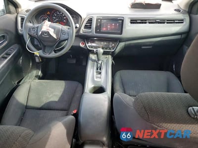 Zdjęcie 8 z 13 samochodu: 2018 HONDA HR-V EX VIN:3CZRU5H5XJM709522 - miniatura