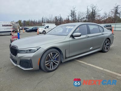 2022 BMW M760 XI WBA7U6C06NCH01245 - główne zdjęcie licytacji z USA - miniatura