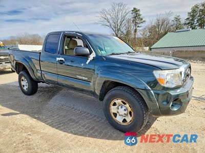 Czwarte zdjęcie samochodu z boku: 2009 TOYOTA TACOMA V6 VIN:5TEUU42N19Z612453 - miniatura