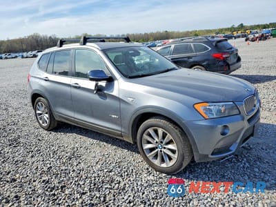 Czwarte zdjęcie samochodu z boku: 2014 BMW X3 XDRIVE28I VIN:5UXWX9C59E0D27412 - miniatura