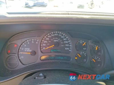 Zdjęcie 9 z 11 samochodu: 2003 CHEVROLET SILVERADO K1500 VIN:2GCEK19T731101953 - miniatura