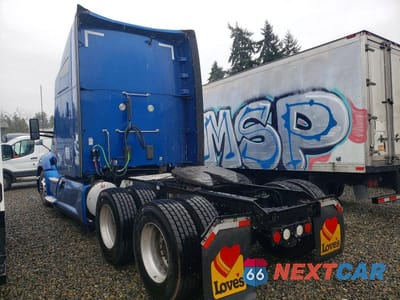 Trzecie zdjęcie samochodu z tyłu: 2020 KENWORTH CONSTRUCTION T680 VIN:1XKYD49X9LJ392428 - miniatura