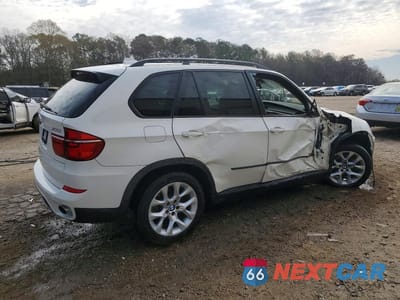 Trzecie zdjęcie samochodu z tyłu: 2012 BMW X5 XDRIVE35I VIN:5UXZV4C52CL756003 - miniatura