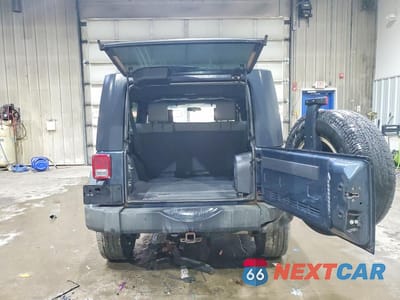 Zdjęcie 6 z 13 samochodu: 2008 JEEP WRANGLER UNLIMITED X VIN:1J4GA39108L571582 - miniatura