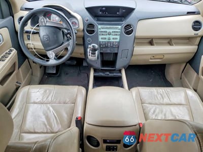 Zdjęcie 8 z 13 samochodu: 2010 HONDA PILOT EXL VIN:5FNYF4H56AB014884 - miniatura