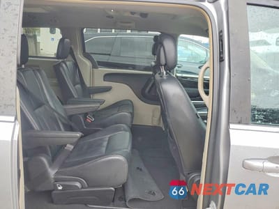 Zdjęcie 11 z 14 samochodu: 2014 CHRYSLER TOWN & COUNTRY TOURING VIN:2C4RC1BG3ER256578 - miniatura