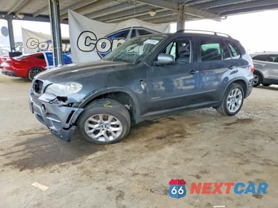 2012 BMW X5 XDRIVE35I 5UXZV4C57CL988533 - główne zdjęcie licytacji z USA - miniatura