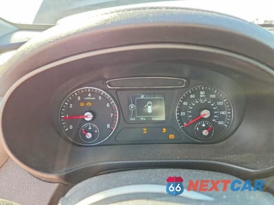 Zdjęcie 9 z 14 samochodu: 2017 KIA SORENTO LX VIN:5XYPGDA32HG277829 - miniatura
