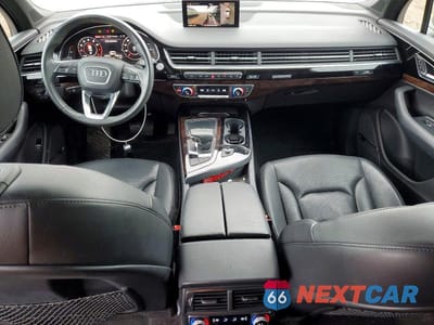 Zdjęcie 8 z 12 samochodu: 2019 AUDI Q7 PREMIUM PLUS VIN:WA1LAAF78KD010060 - miniatura