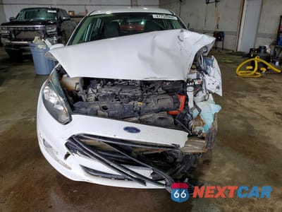 Piąte zdjęcie samochodu w środku: 2014 FORD FIESTA SE VIN:3FADP4EJ3EM103624 - miniatura