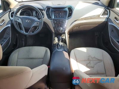 Zdjęcie 8 z 12 samochodu: 2019 HYUNDAI SANTA FE XL SE VIN:KM8SM4HF7KU310604 - miniatura