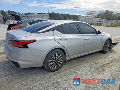 Trzecie zdjęcie samochodu z tyłu: 2023 NISS ALTIMA SV VIN:1N4BL4DV6PN318818 - miniatura