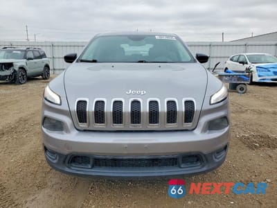 Piąte zdjęcie samochodu w środku: 2015 JEEP CHEROKEE SPORT VIN:1C4PJLAB3FW596756 - miniatura