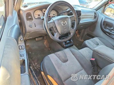 Zdjęcie 8 z 12 samochodu: 2004 MAZDA B3000 CAB PLUS VIN:4F4YR16UX4TM00815 - miniatura