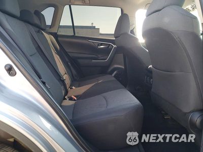 Zdjęcie 10 z 11 samochodu: 2021 TOYOTA RAV4 XLE VIN:2T3P1RFV4MW208757 - miniatura