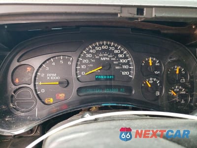 Zdjęcie 9 z 12 samochodu: 2004 CHEVROLET TAHOE K1500 VIN:1GNEK13T84J121068 - miniatura