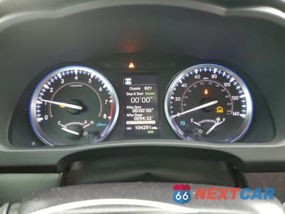Zdjęcie 9 z 13 samochodu: 2019 TOYOTA HIGHLANDER SE VIN:5TDKZRFH4KS329848 - miniatura