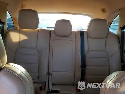 Zdjęcie 10 z 13 samochodu: 2011 PORSCHE CAYENNE S VIN:WP1AB2A2XBLA46994 - miniatura