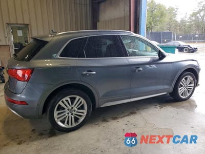 Trzecie zdjęcie samochodu z tyłu: 2019 AUDI Q5 PRESTIGE VIN:WA1CNAFY2K2055889 - miniatura