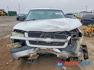 Piąte zdjęcie samochodu w środku: 2005 CHEVROLET SILVERADO C1500 VIN:1GCEC19T35Z333165 - miniatura
