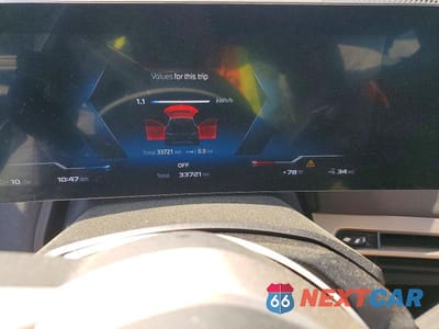 Zdjęcie 9 z 13 samochodu: 2024 BMW IX M60 VIN:WB533CF06RCR10630 - miniatura