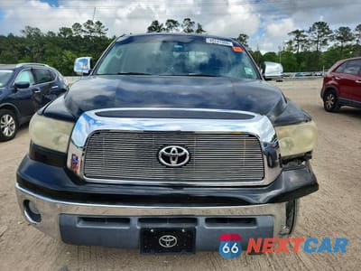 Piąte zdjęcie samochodu w środku: 2008 TOYOTA TUNDRA SR5 VIN:5TFEV54108X054876 - miniatura