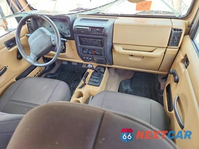 Zdjęcie 8 z 13 samochodu: 1999 JEEP WRANGLER / TJ SAHARA VIN:1J4FY49S4XP450485 - miniatura