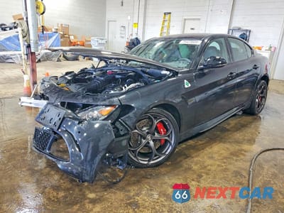 2023 ALFA ROMEO GIULIA QUADRIFOGLIO ZARFAMEVXP7676787 - główne zdjęcie licytacji z USA - miniatura