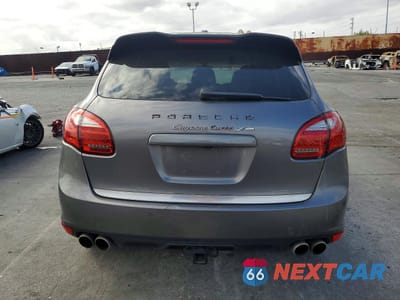 Zdjęcie 6 z 12 samochodu: 2011 PORSCHE CAYENNE TURBO VIN:WP1AC2A23BLA81809 - miniatura
