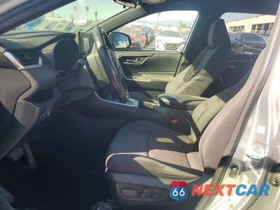 Zdjęcie 7 z 12 samochodu: 2022 TOYOTA RAV4 HYBRID SE VIN:JTM16RFVXND048728 - miniatura