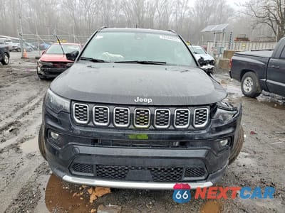 Piąte zdjęcie samochodu w środku: 2025 JEEP COMPASS LIMITED VIN:3C4NJDCNXST576587 - miniatura